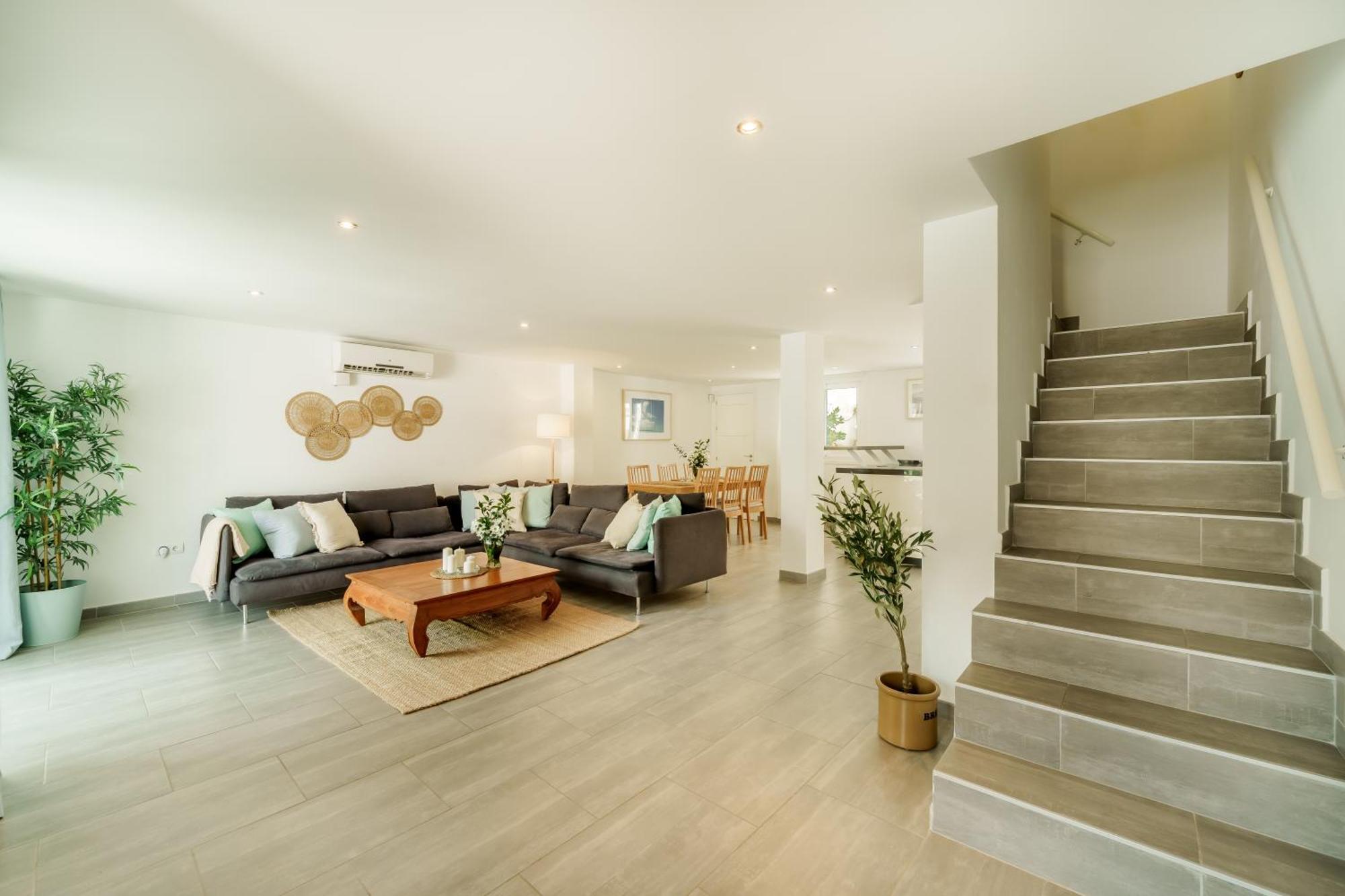 La Familia Beach House La Cala Ла-Кала-де-Михас Экстерьер фото